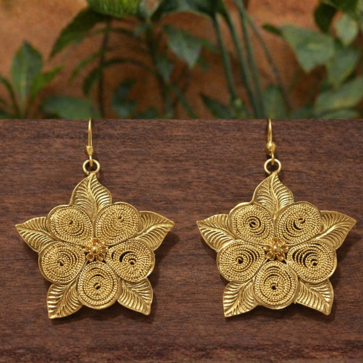 Pendiente Filigrana Flor De Loto B.Oro 24 Kl