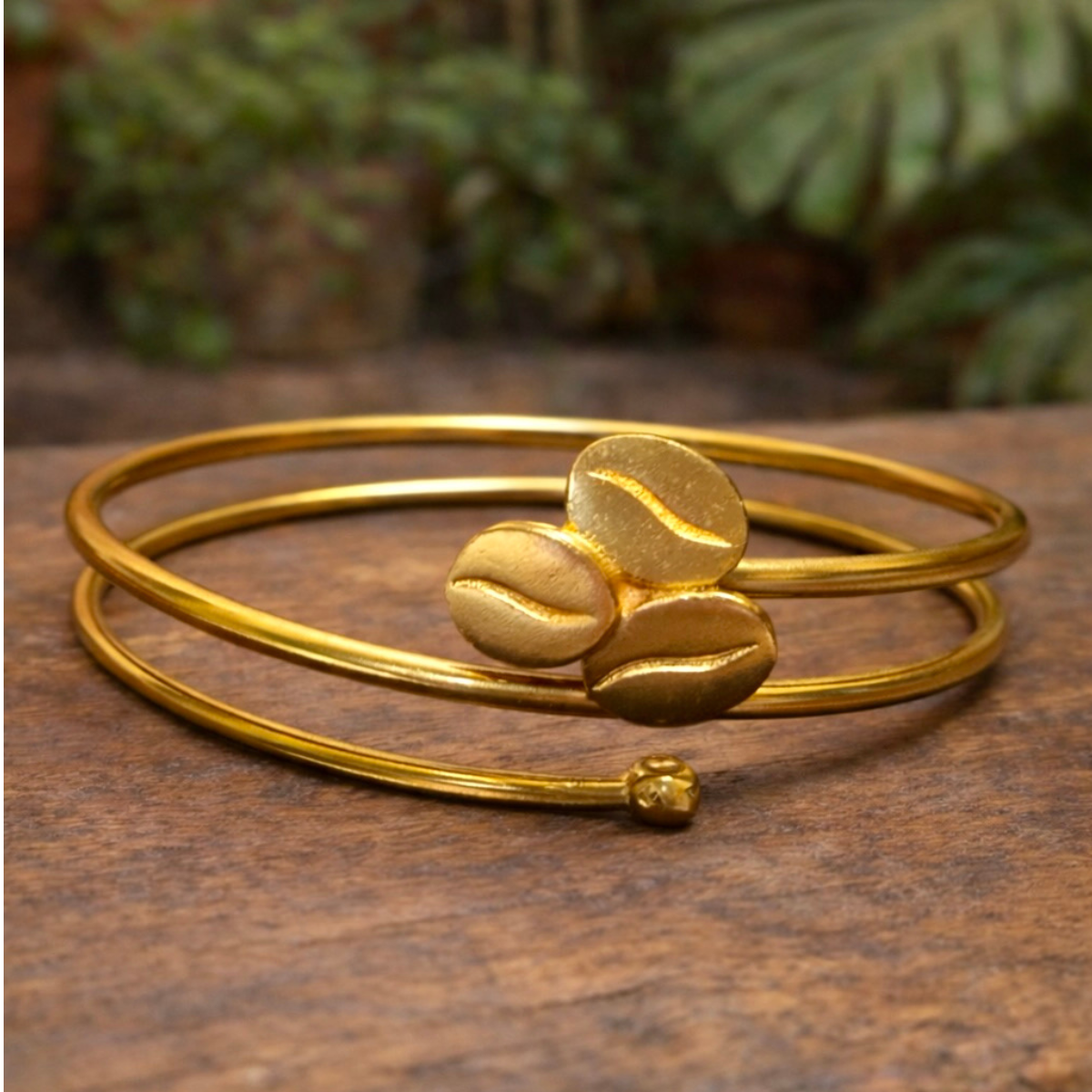 Brazalete Tres Aros Granos De Café Baño De Oro 24 K
