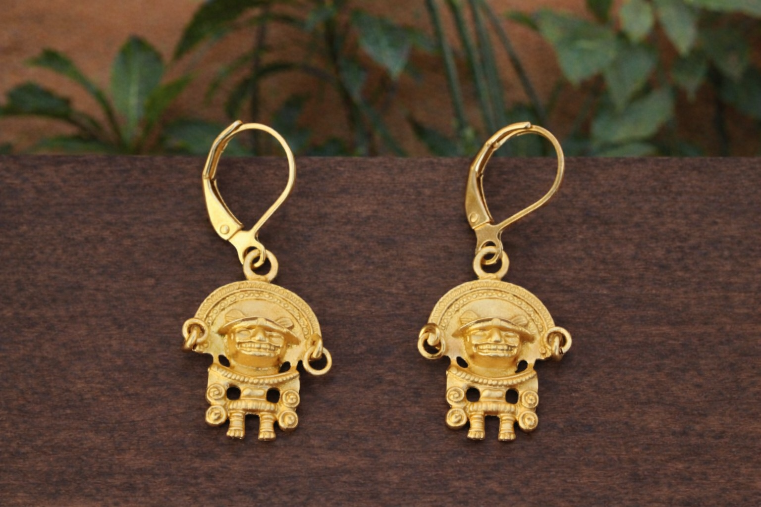 Pendiente Gancho Mini Zoomorfo B.Oro 24 K